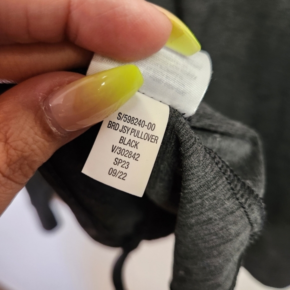 GapFit Brushed Jersey Cropped Cinch T-Shirt Crop V-Neck Gray Long Sleeve top xxl - Picture 8 of 9